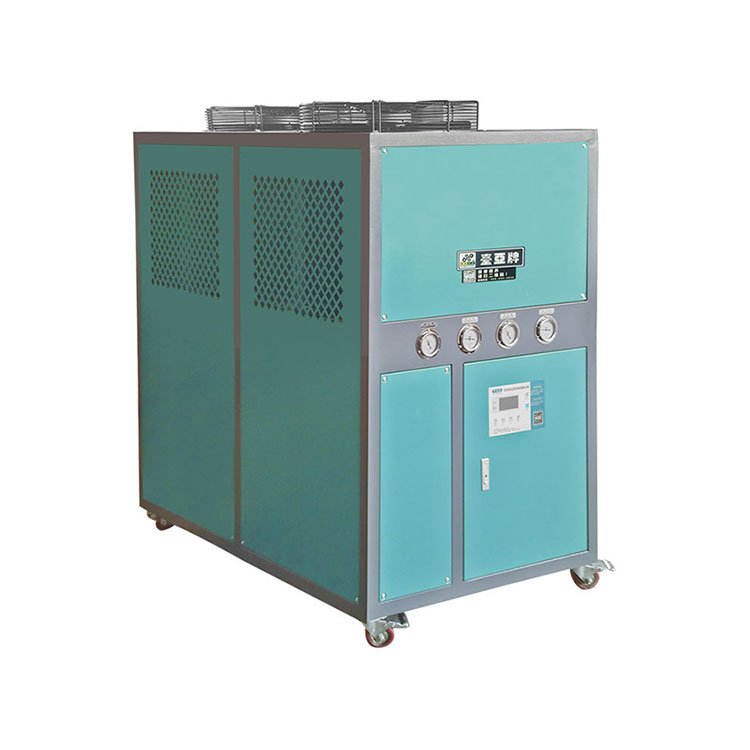 高精密冷水機(jī)